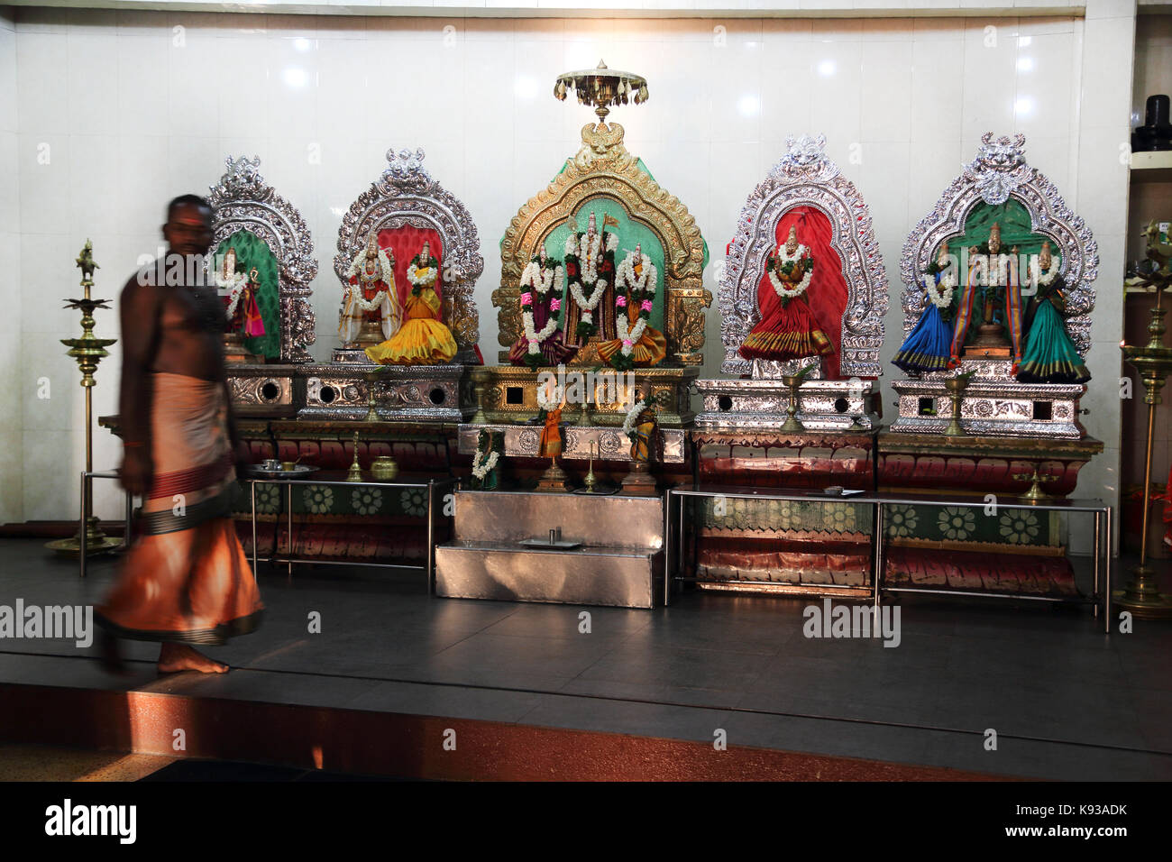 Pettah Colombo Sri Lanka Neue kathiresan Kovil Tempel für Krieg Gott murugan Statuen von hinduistischen Götter Stockfoto