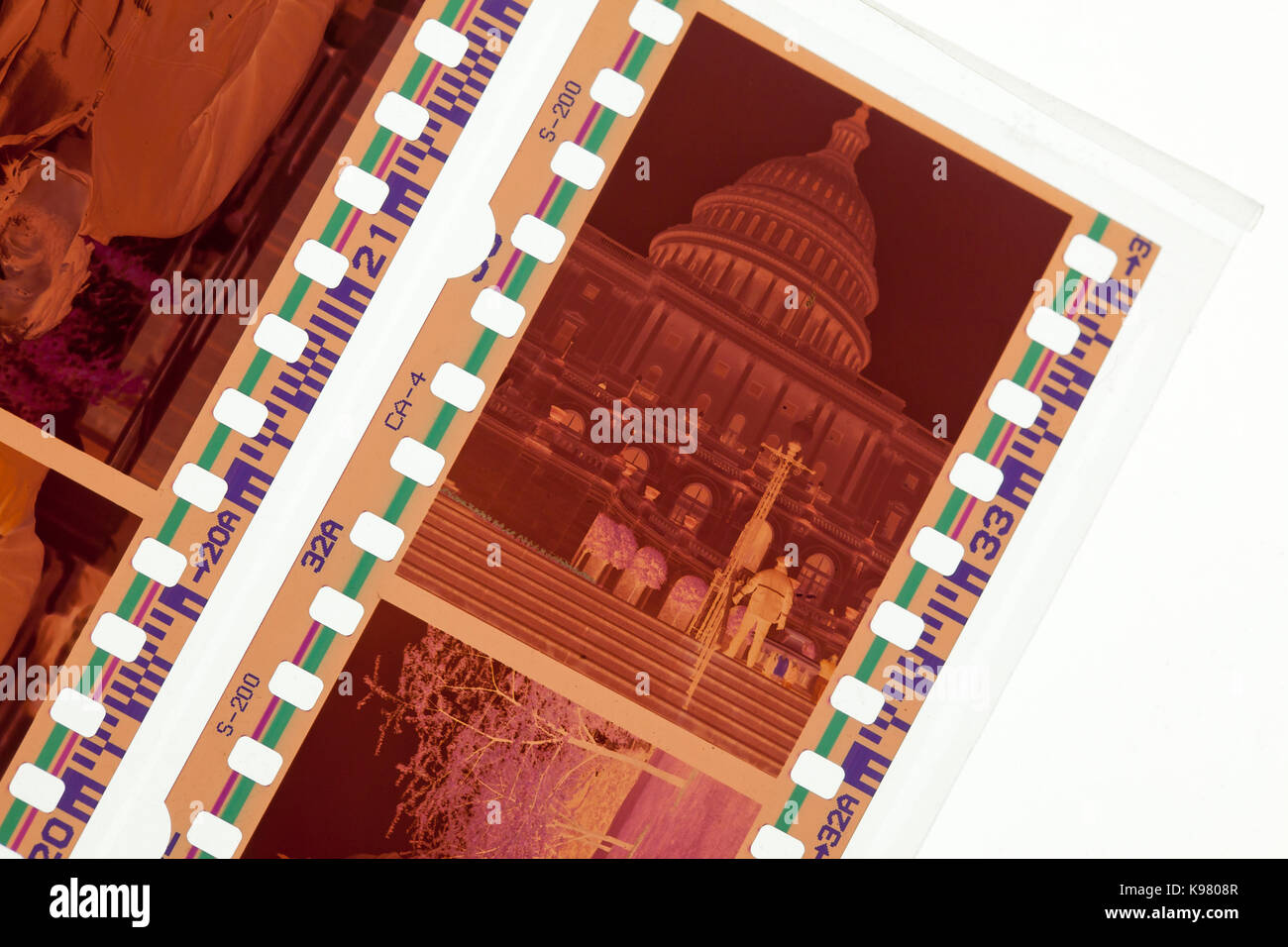 Farbe negative Filmstreifen Stockfoto