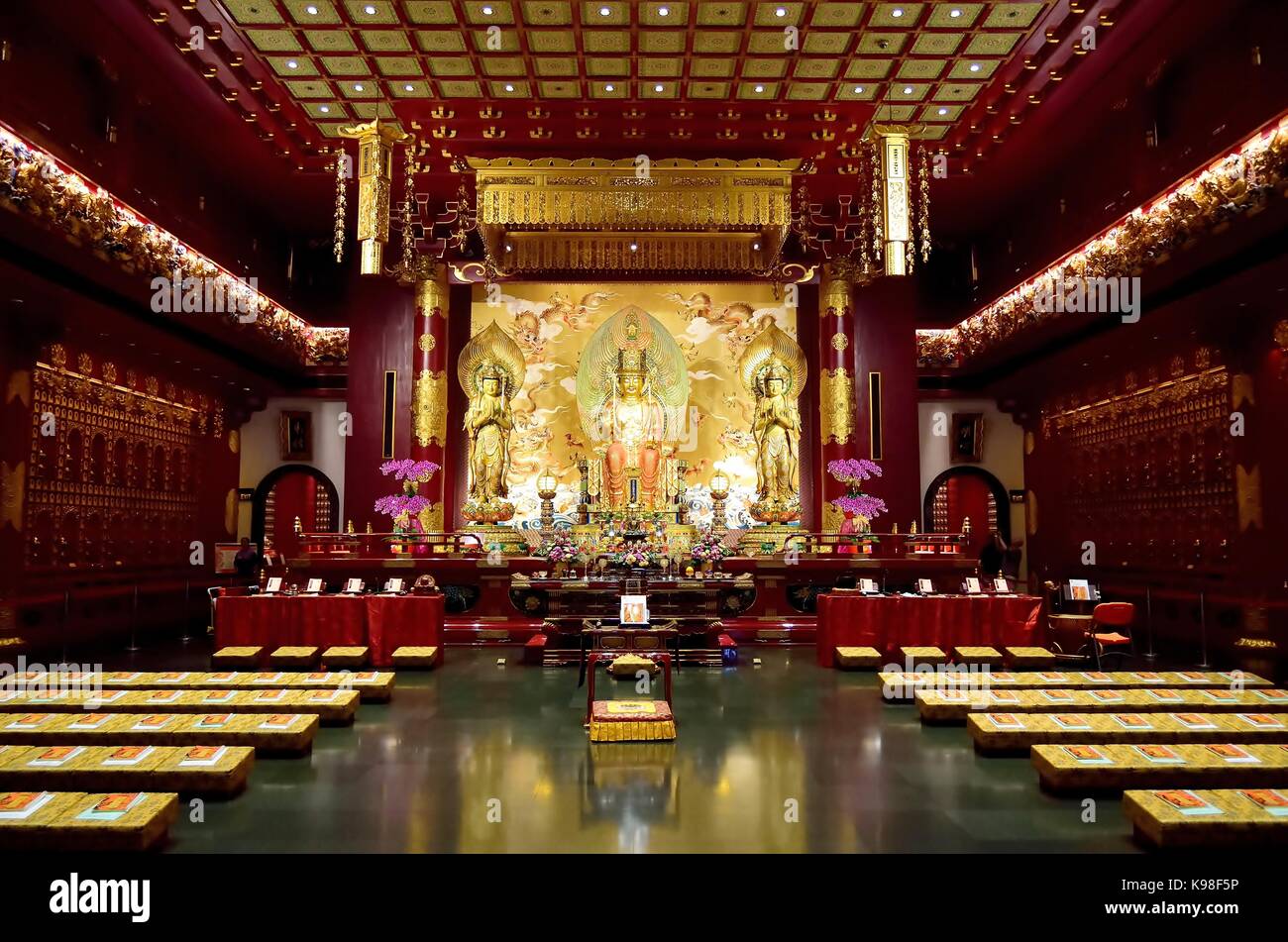 Die Haupthalle des Buddha Zahns Tempel, Singapur Stockfoto