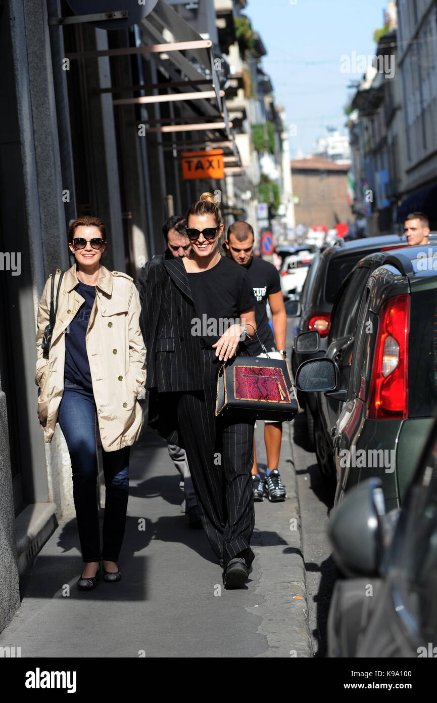 Mailand, Sveva Alviti wandern mit Nathalie Rapti Gomez im Zentrum SVEVA