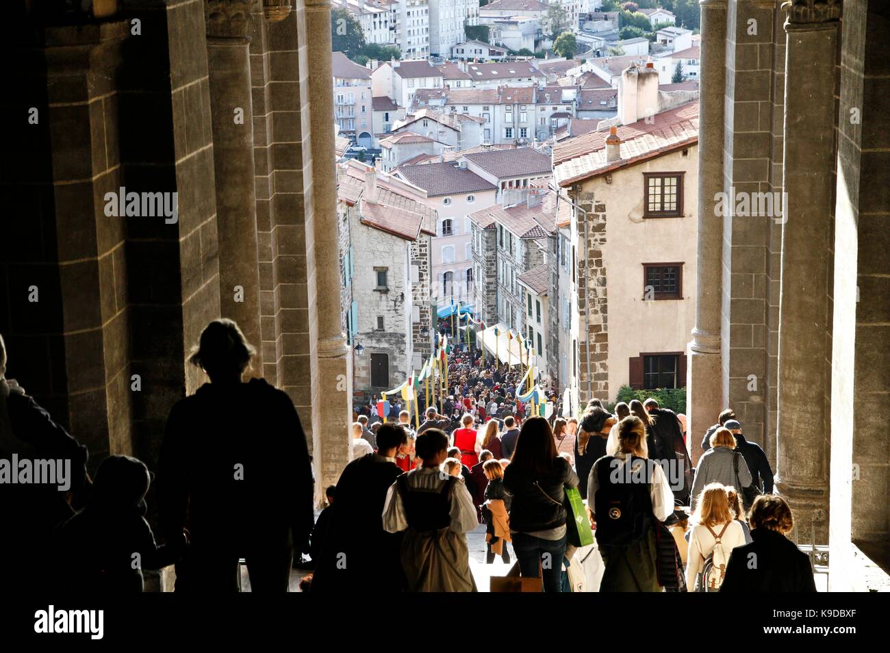 Das Fest des Königs der Vogel ist ein beliebtes Festival aus der Renaissance, mittelalterliche geerbt, in Le Puy-en-Velay, Haute-Loire, Frankreich Stockfoto