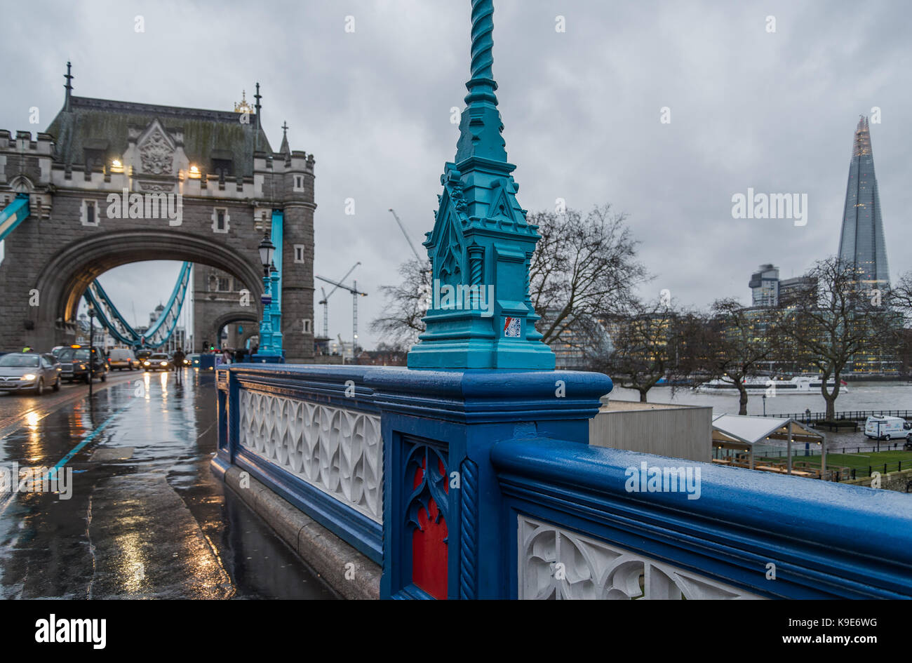 Tower Bridge und The Shard, London, Großbritannien Stockfoto