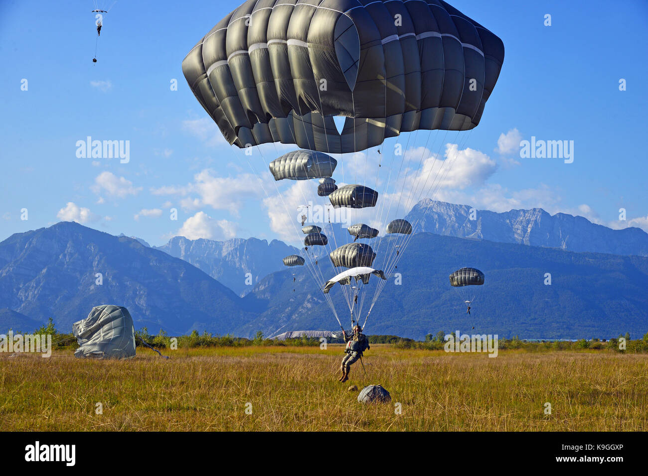Us-Armee Fallschirmjäger zu der Brigade Support Bataillon zugeordnet, Stockfoto