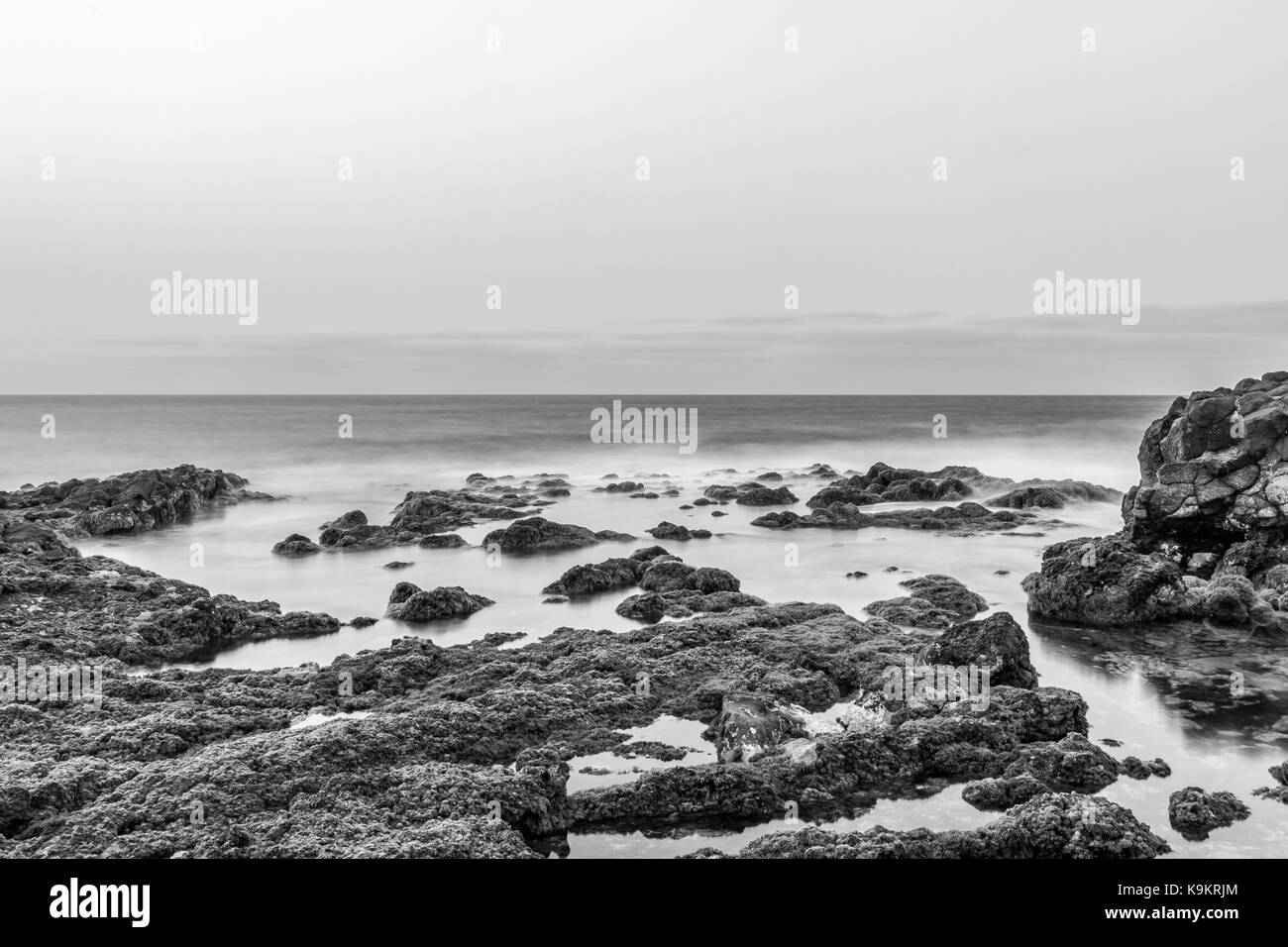 Lange Belichtung in Jover, Küste von La Laguna, Teneriffa, Kanarische Inseln, Spanien. Stockfoto