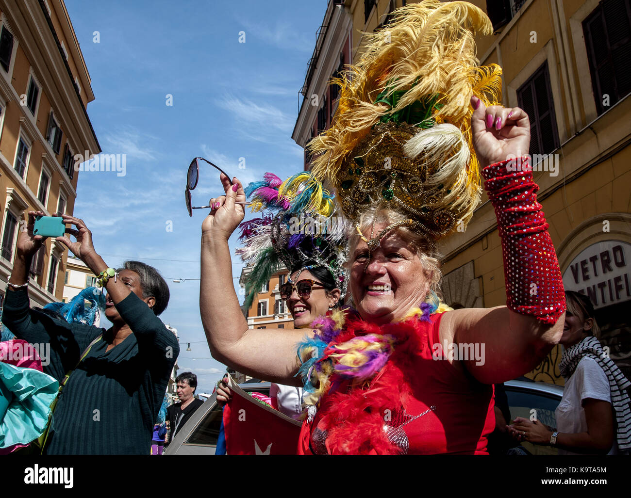 Rom, Italien. 23 Sep, 2017. Die 2. Auflage der San Lorenzo Karneval, ein Tag der Musik, der Kultur, der Sozialität und unerreichte unvergleichliche Integration mit den karibischen Karneval in Notting Hill, die jedes Jahr in London Credit: Patrizia Cortellessa/Pacific Press/Alamy leben Nachrichten Stockfoto