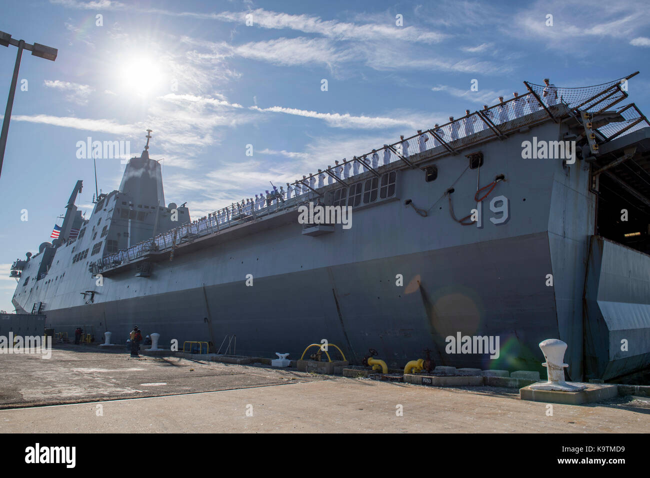 Die San Antonio-Klasse amphibious Transport dock USS Mesa Verde LPD (19) Stockfoto