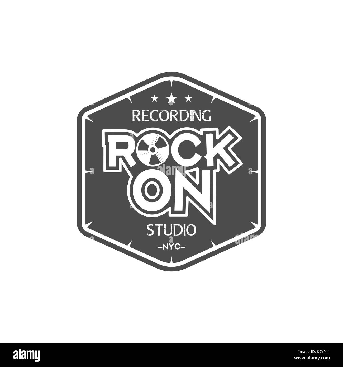 Rock auf. Recording Studio vektor Label, Abzeichen, Emblem logo mit Musikinstrument. Vektor Illustration auf weißem Hintergrund Stock Vektor