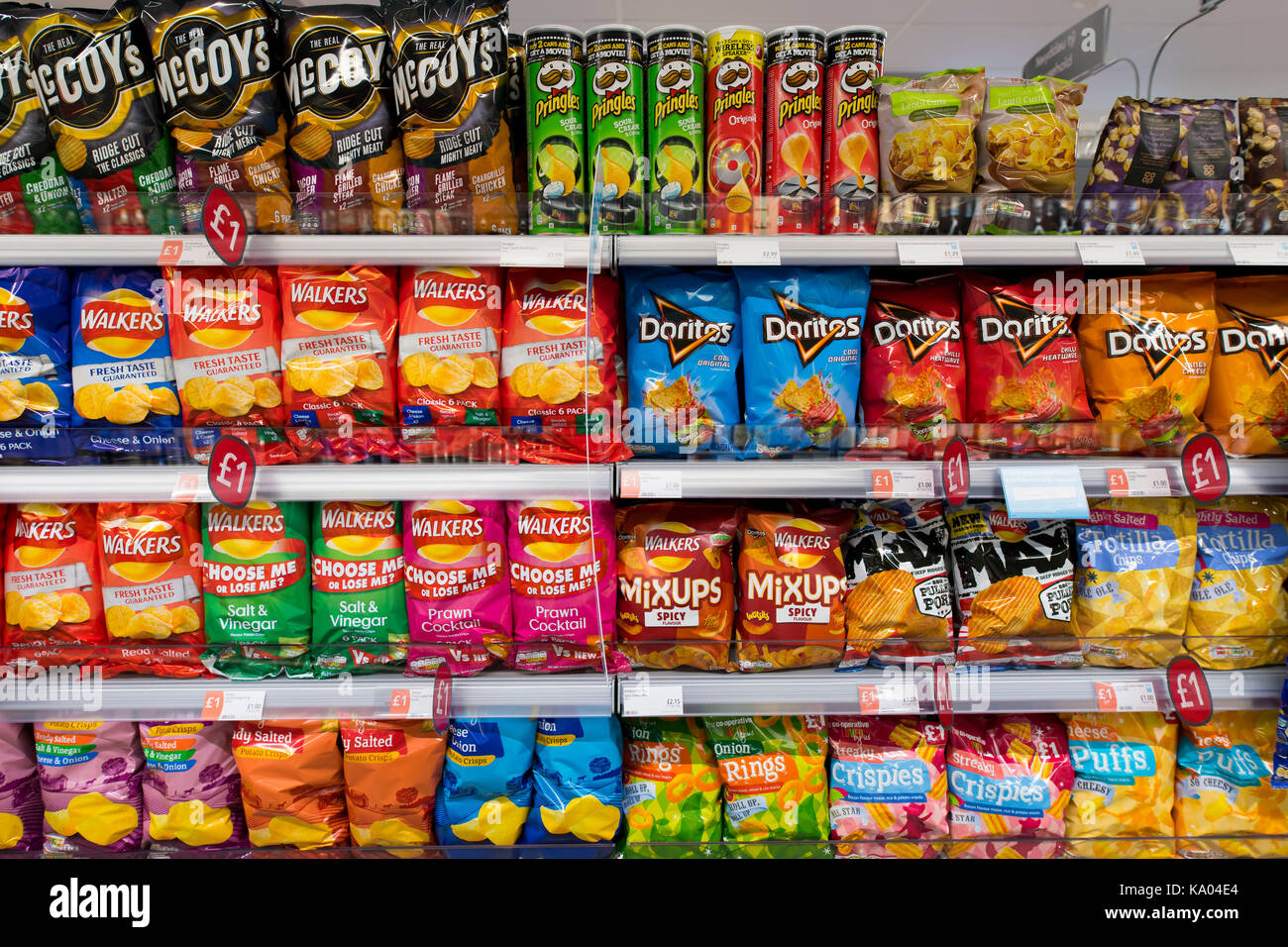 Crisps Supermarket Stockfotos & Crisps Supermarket Bilder Alamy