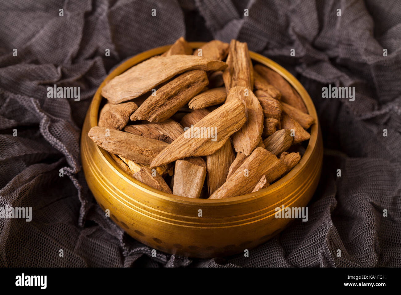 Agarwood, auch als aloeswood, Weihrauch Chips Stockfoto