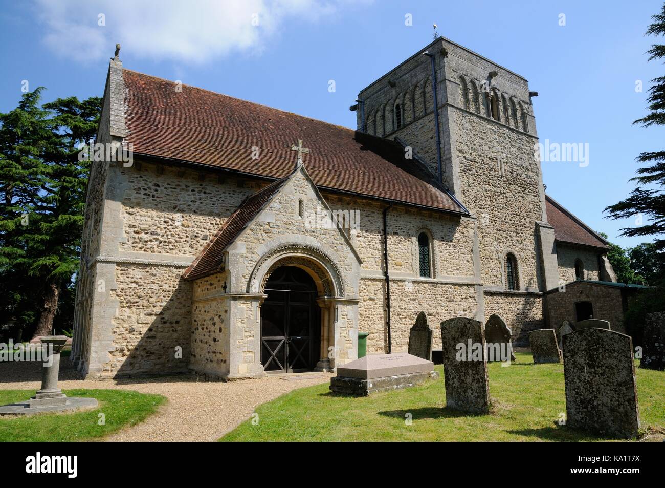 St Michael's Church, Stewkley, Buckinghamshire, ist als eines der schönsten Normannischen Gebäuden des Landes angesehen. Stockfoto