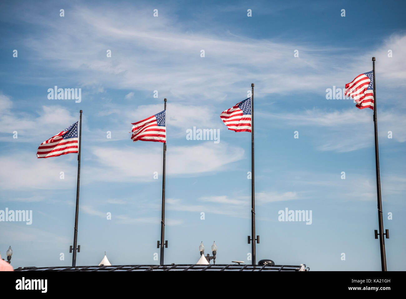 Skyline von Chicago. Union Flag am Navy Pier Point Stockfoto