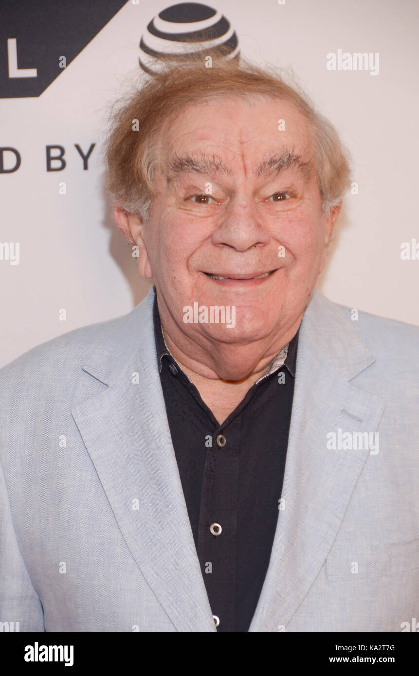 New York, NY, USA. 24 Sep, 2017. Freddie Roman im Tribeca TV Festival, die von AT&T, Saison Premiere der Roten Eichen am 24. September 2017 an der Cinepolis Chelsea in NEW YORK CITY präsentiert. Credit: Raymond Hagans/Medien Punch/Alamy leben Nachrichten Stockfoto
