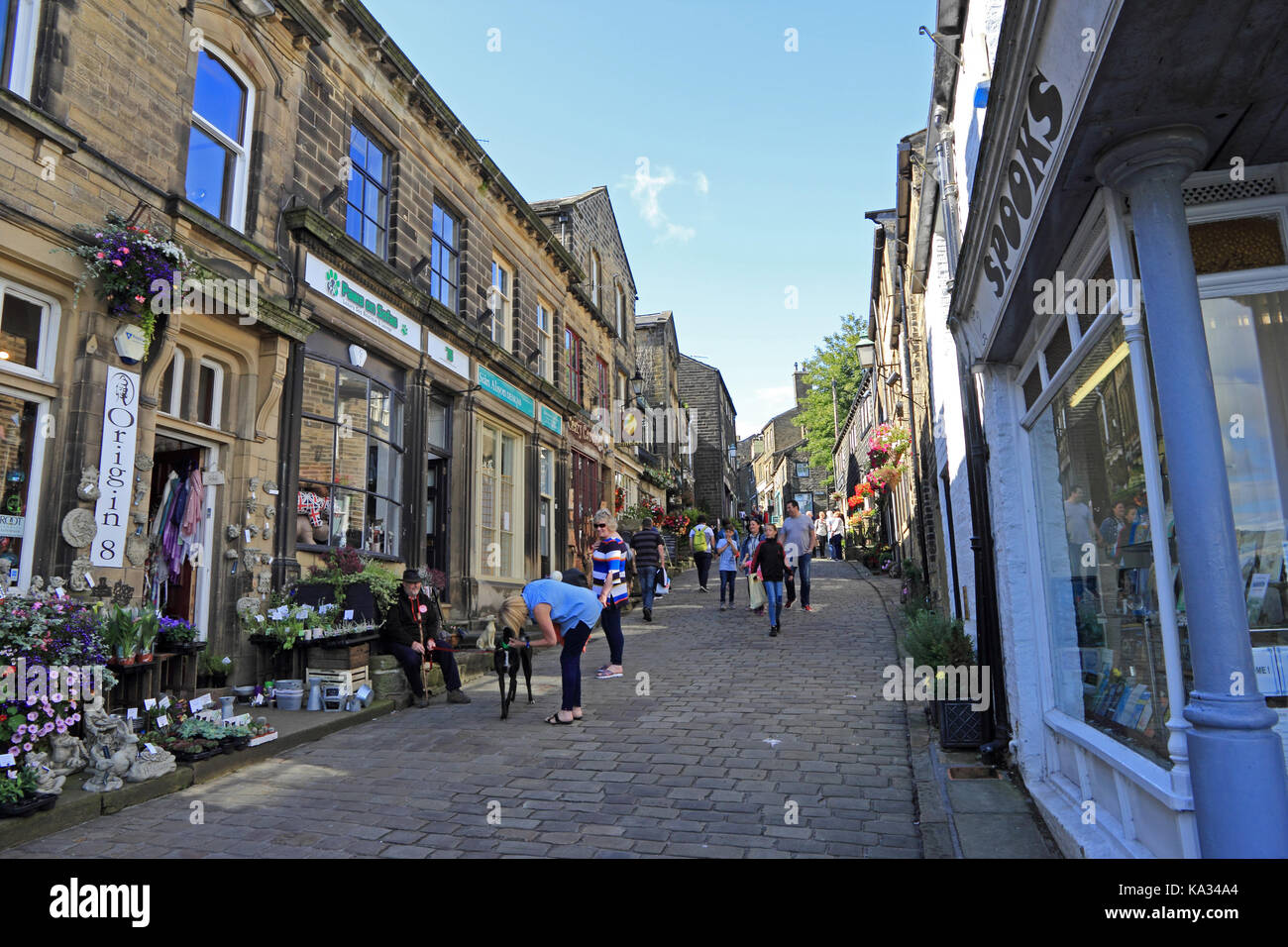 Anzeigen suchen Main Street, Haworth Stockfoto