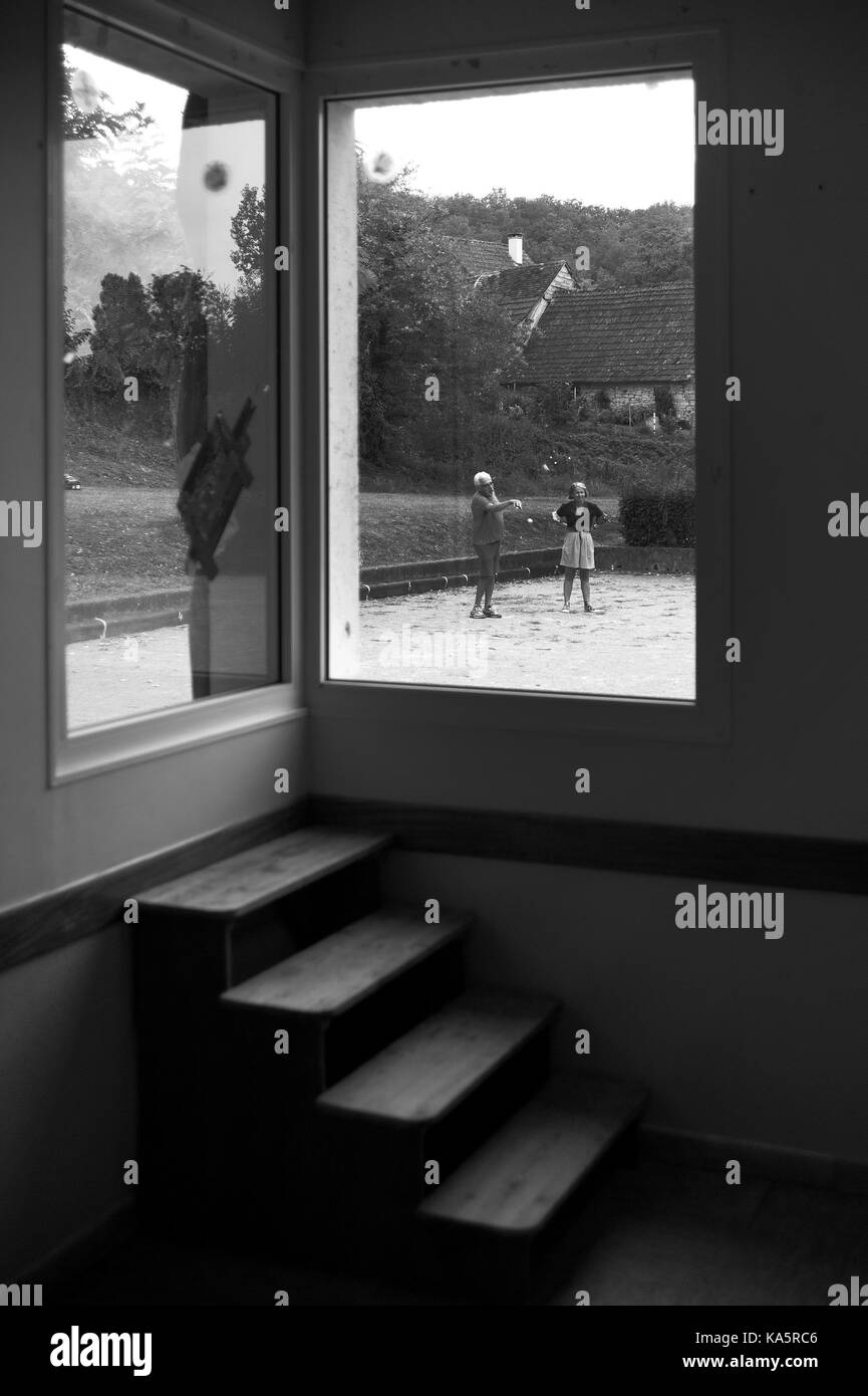 Spiel des Boule, Degagnac, Frankreich Stockfoto