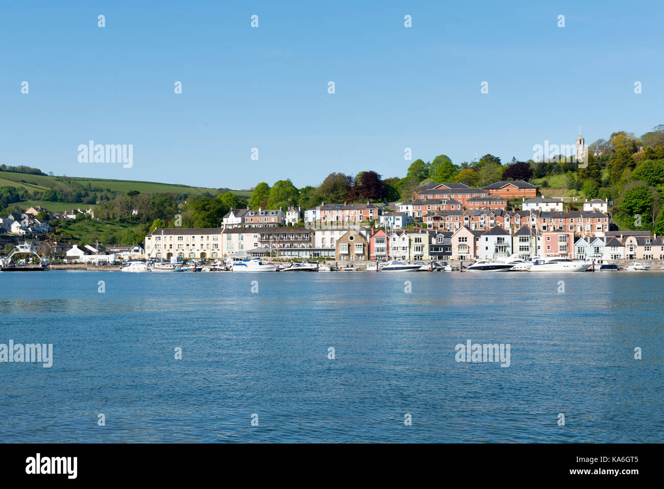 Dart Marina und Dartmouth höhere Fähre von kingswear Seite des Flusses Dart. Stockfoto