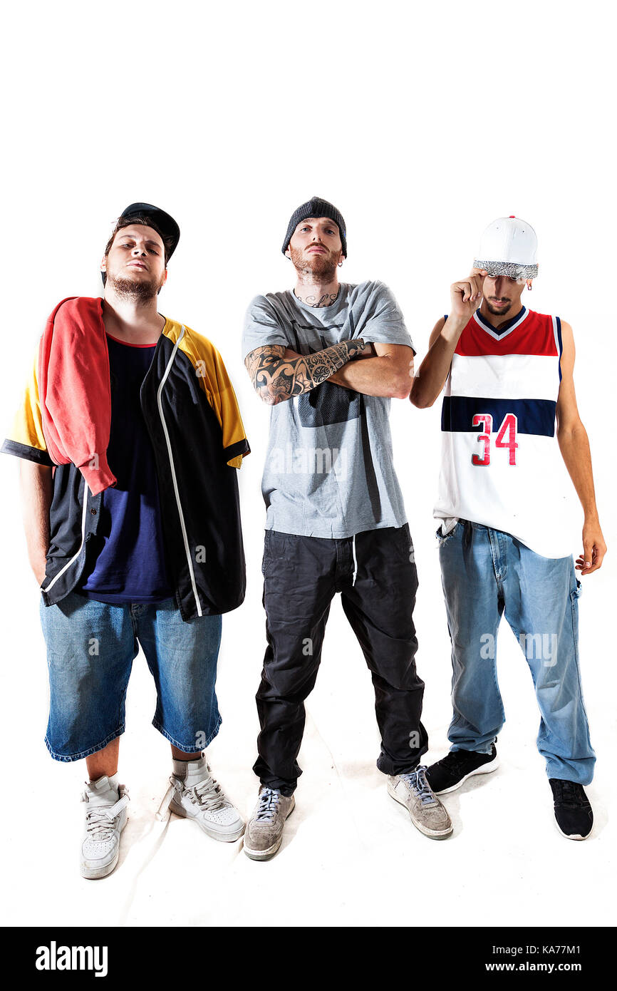 Drei Rapper Gang tattoo -Fotos und -Bildmaterial in hoher Auflösung – Alamy