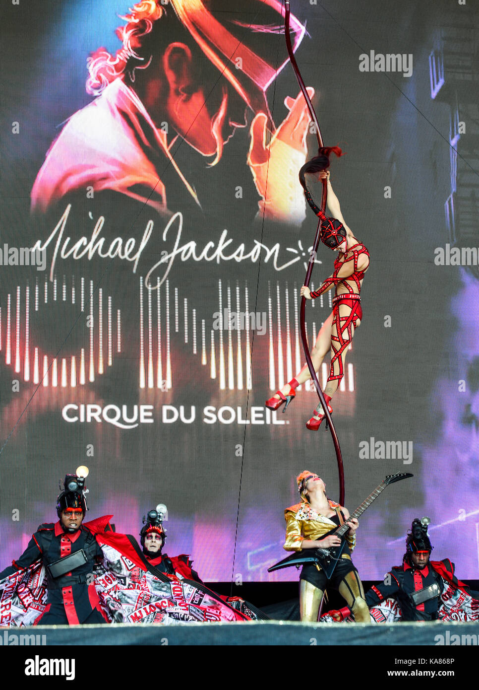 Las Vegas, USA. 24 Sep, 2017 - Cirque du Soleil auf der Bühne am Leben ist schön Festival Tag 3 in der Innenstadt von Las Vegas - Photo Credit: Ken Howard/Alamy leben Nachrichten Stockfoto