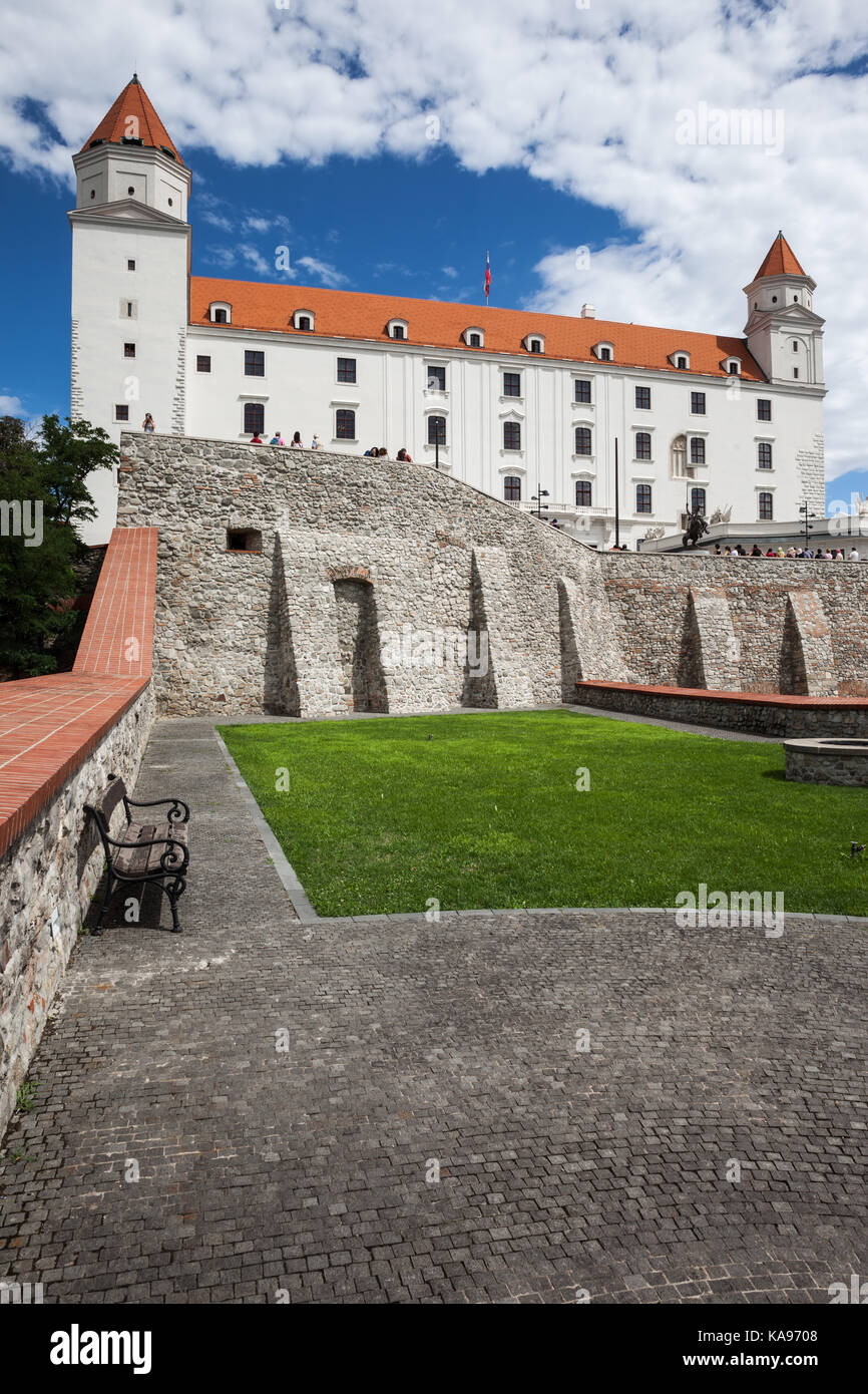 Die Slowakei, Bratislava Burg (bratislavsky Hrad), historische Wahrzeichen der Stadt Stockfoto