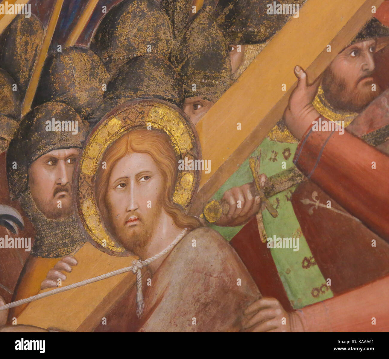 Renaissance Fresko Jesus das Kreuz tragen auf der Via Dolorosa in der Collegiata von San Gimignano, Italien. Stockfoto