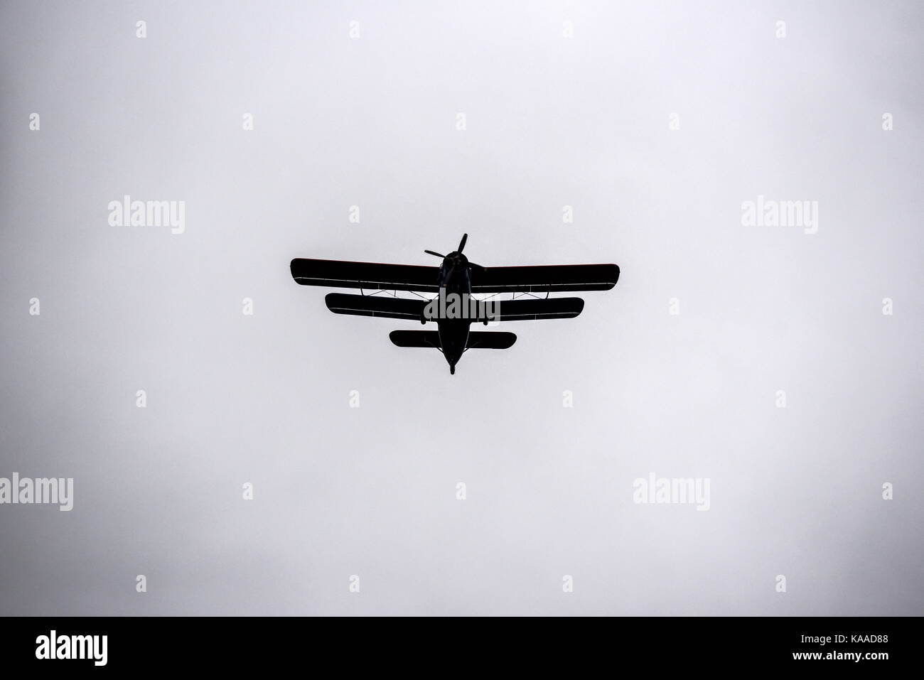 Historische Rekonstruktion der Schlacht um Arnheim alliierte Flugzeuge fliegen in den Himmel Stockfoto