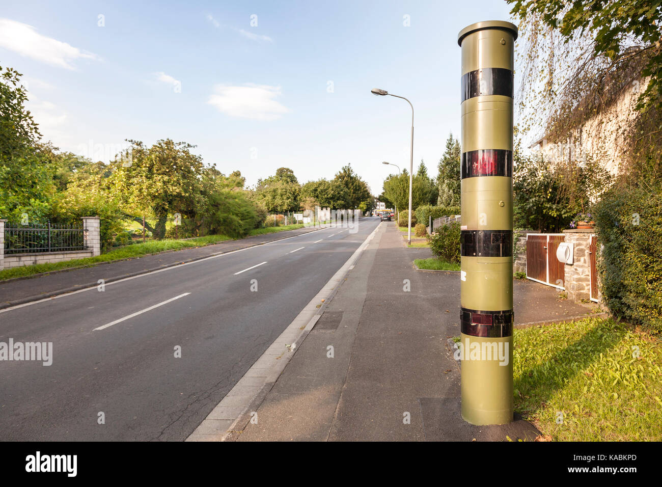 Kamera auf der Seite gehen in einer deutschen Stadt Stockfoto