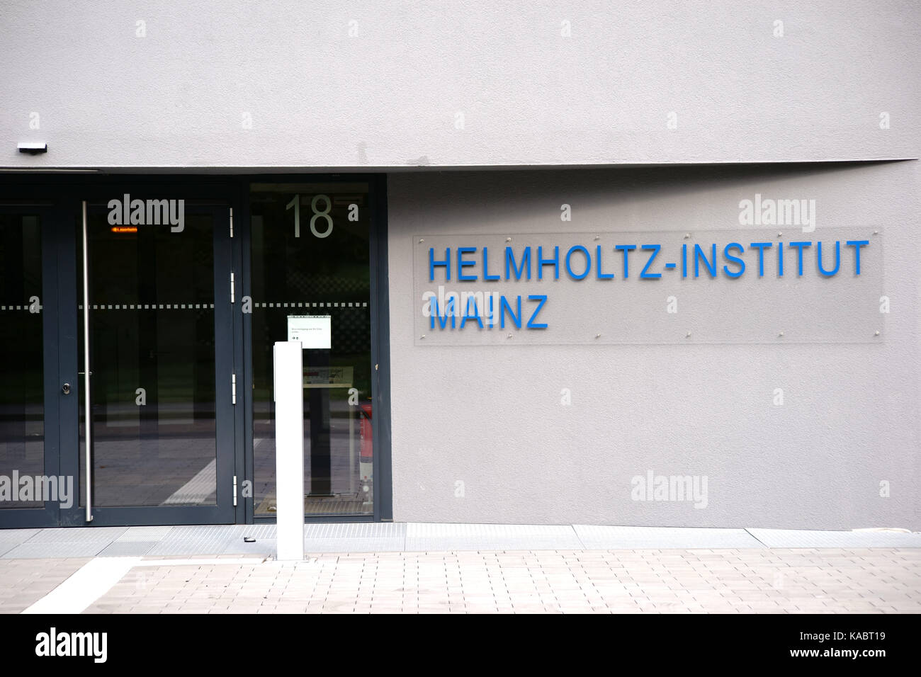 Mainz, Deutschland - 24. Oktober 2017: Die neu gegründete Hemholtz Institut für Physikalische Forschung auf dem Gelände der Johannes-gutenberg-Uni Stockfoto