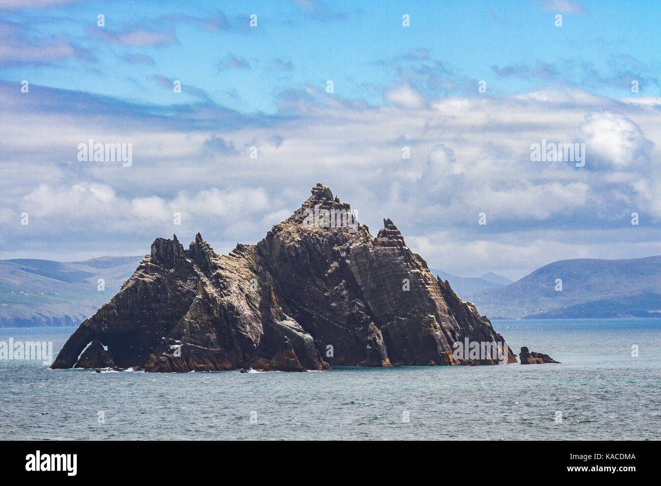 Little Skellig, die kleinere der beiden Skellig Inseln in der Nähe der Küste von Iveragh Halbinsel, County Kerry, Irland Stockfoto