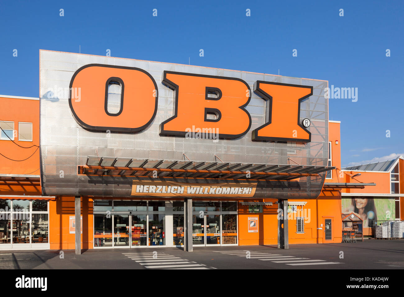 Frankfurt Deutschland Sep 3 2017 Der Obi Markt In Frankfurt Am Main Deutschland Obi Ist Der Grosste Hardware Und Do It Yourself Handler In Deutschland Stockfotografie Alamy