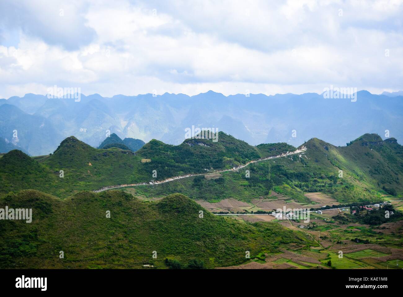 Blick von Quan Ba Sky Gate, Provinz Ha Giang, Vietnam Stockfoto