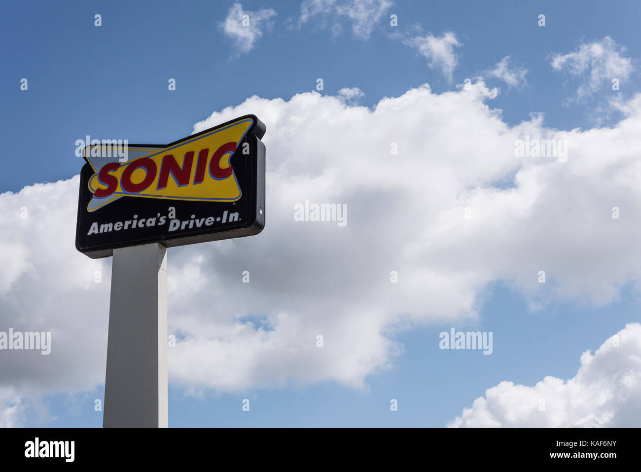 Sonic Drive-Inn Carhop Service in Tavares, Florida Stockfoto