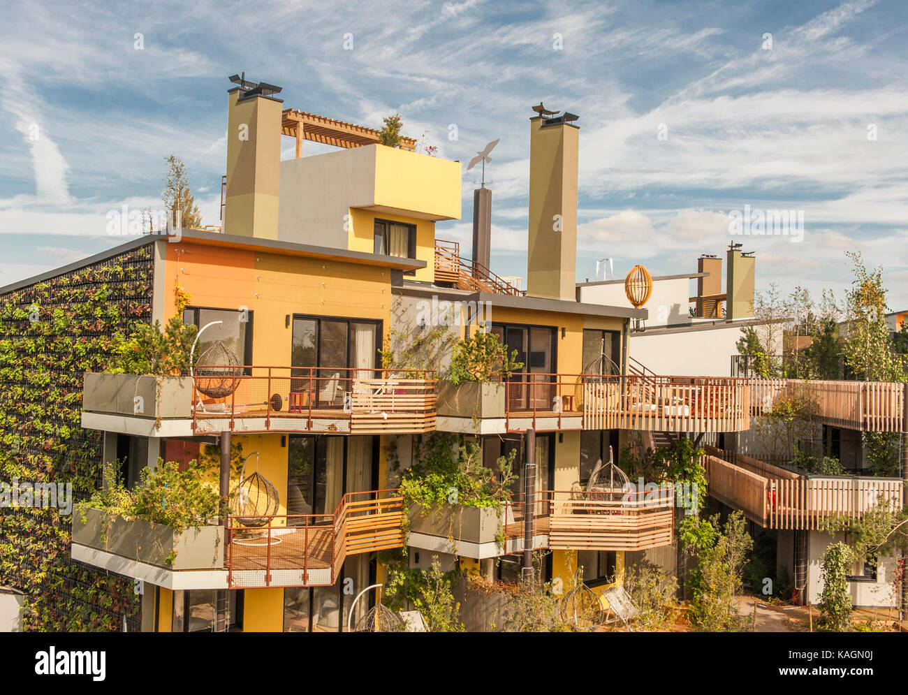 Unterkünfte in die Dörfer Natur Paris besteht aus Bungalows und Apartments. Stockfoto