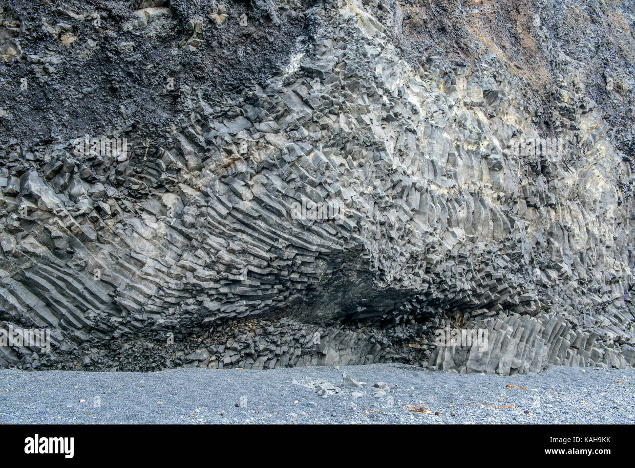 Die basalt Höhle am Strand Reynisfjara, South Island Stockfoto