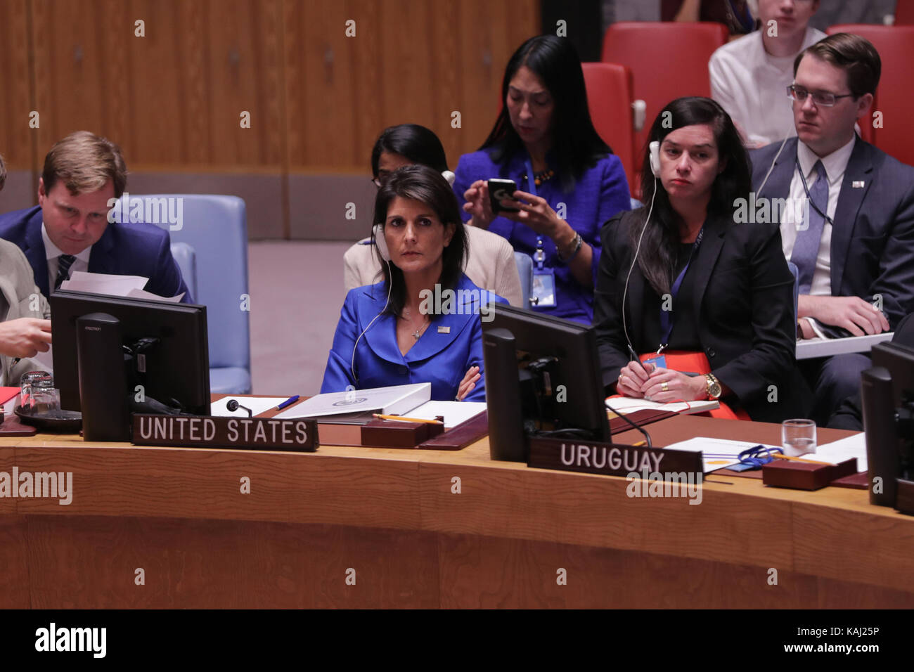 New York, NY, USA. 26 Sep, 2017. Vereinten Nationen, New York, USA, 26. September 2017 - Nikki R. Haley, United States Ständiger Vertreter bei den Vereinten Nationen während der Tagung des Sicherheitsrates auf Unmiss (Mission der Vereinten Nationen im Sudan) heute auf das UN-Hauptquartier in New York City. Foto: Luiz Rampelotto/EuropaNewswire Credit: Luiz Rampelotto/ZUMA Draht/Alamy leben Nachrichten Stockfoto