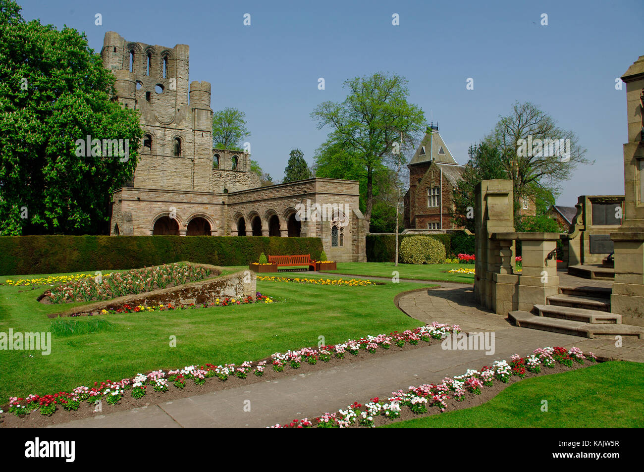 Kelso Abbey Gardens Stockfoto