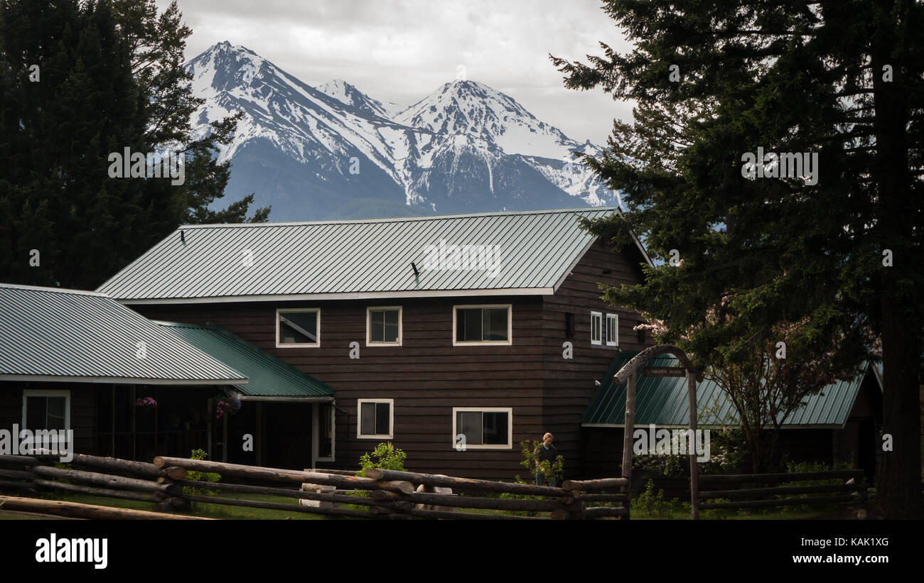 Chilcotin Guest Ranch mit mount truax im Süden chilcotins/Bridge River Valley, British Columbia Kanada Stockfoto