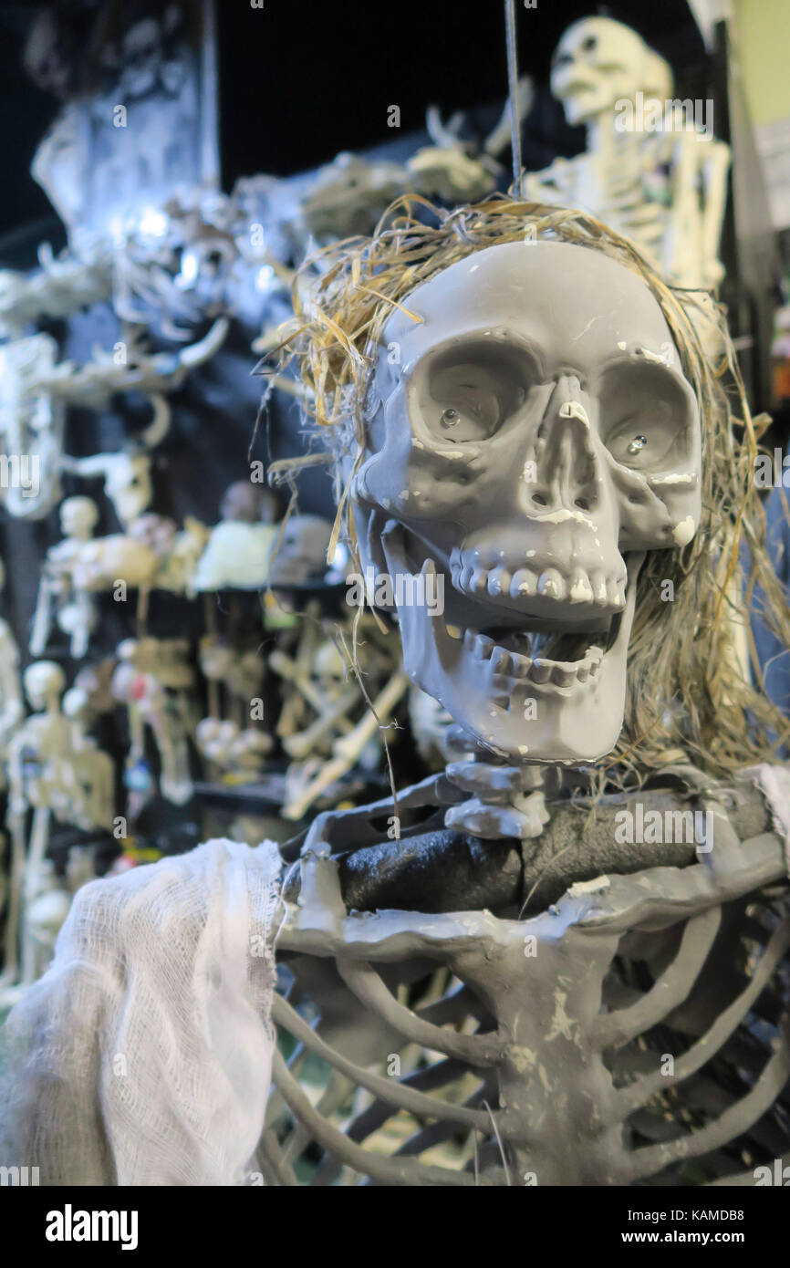 Geist Halloween ist eine Spezialität der Pop-Up-Store auf der Fifth Avenue, New York, USA Stockfoto