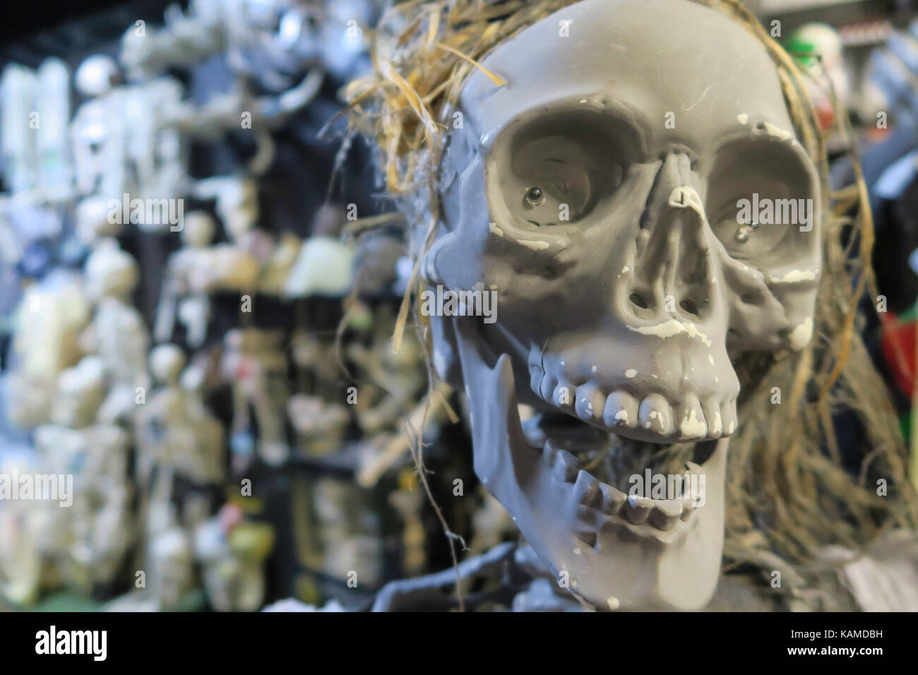 Geist Halloween ist eine Spezialität der Pop-Up-Store auf der Fifth Avenue, New York, USA Stockfoto