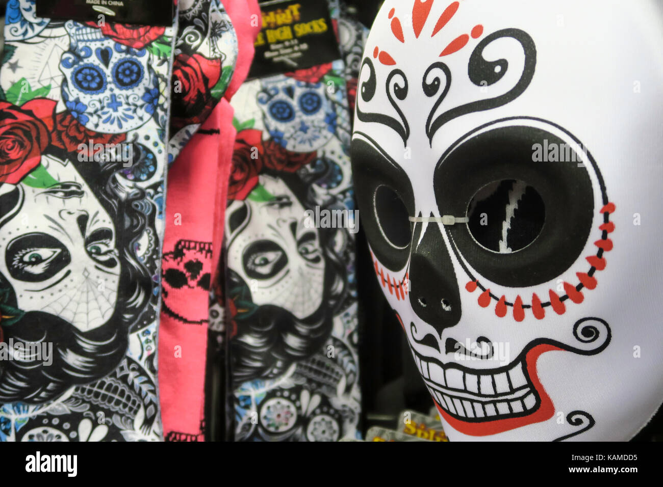 Geist Halloween ist eine Spezialität der Pop-Up-Store auf der Fifth Avenue, New York, USA Stockfoto