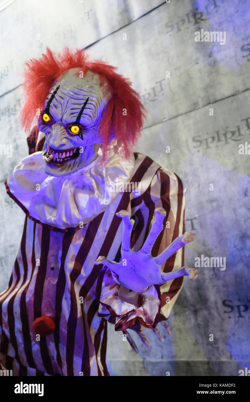 Geist Halloween ist eine Spezialität der Pop-Up-Store auf der Fifth Avenue, New York, USA Stockfoto