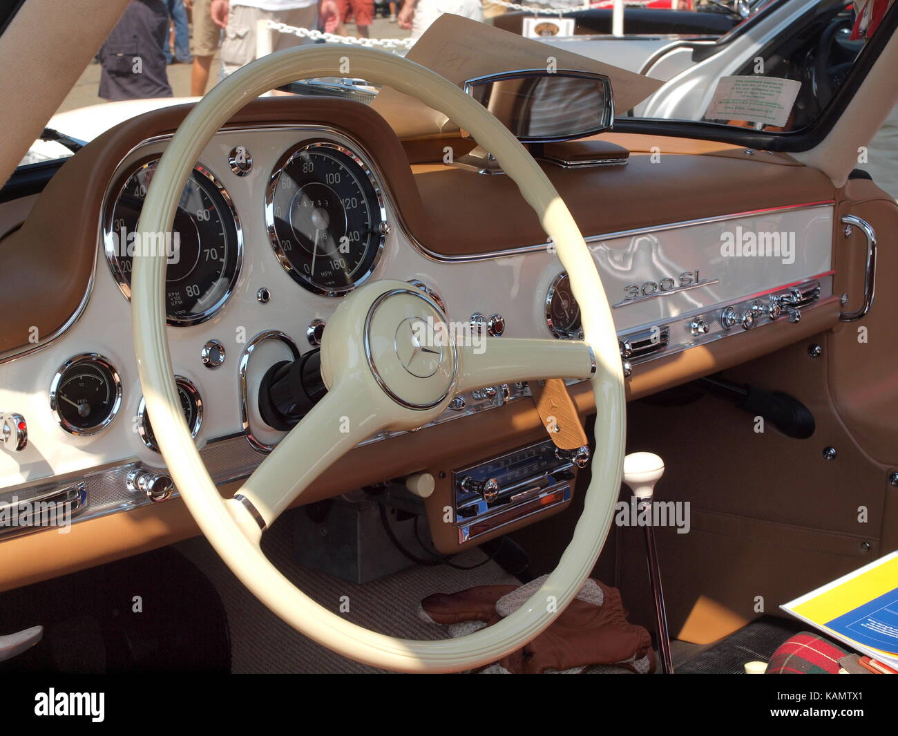 Historisch bedeutende Autos an verschiedenen Automobil Versammlungen. Stockfoto