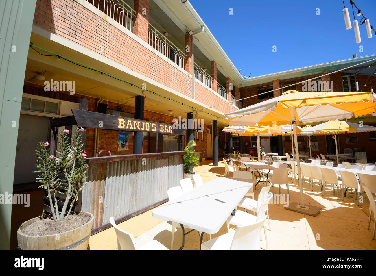 Banjo' s Bar im Innenhof des North Gregory Hotel wo Waltzing Matilda erste durchgeführt wurde, wird in der kleinen ländlichen Stadt Winton, Queensland, Queensland, EINE Stockfoto