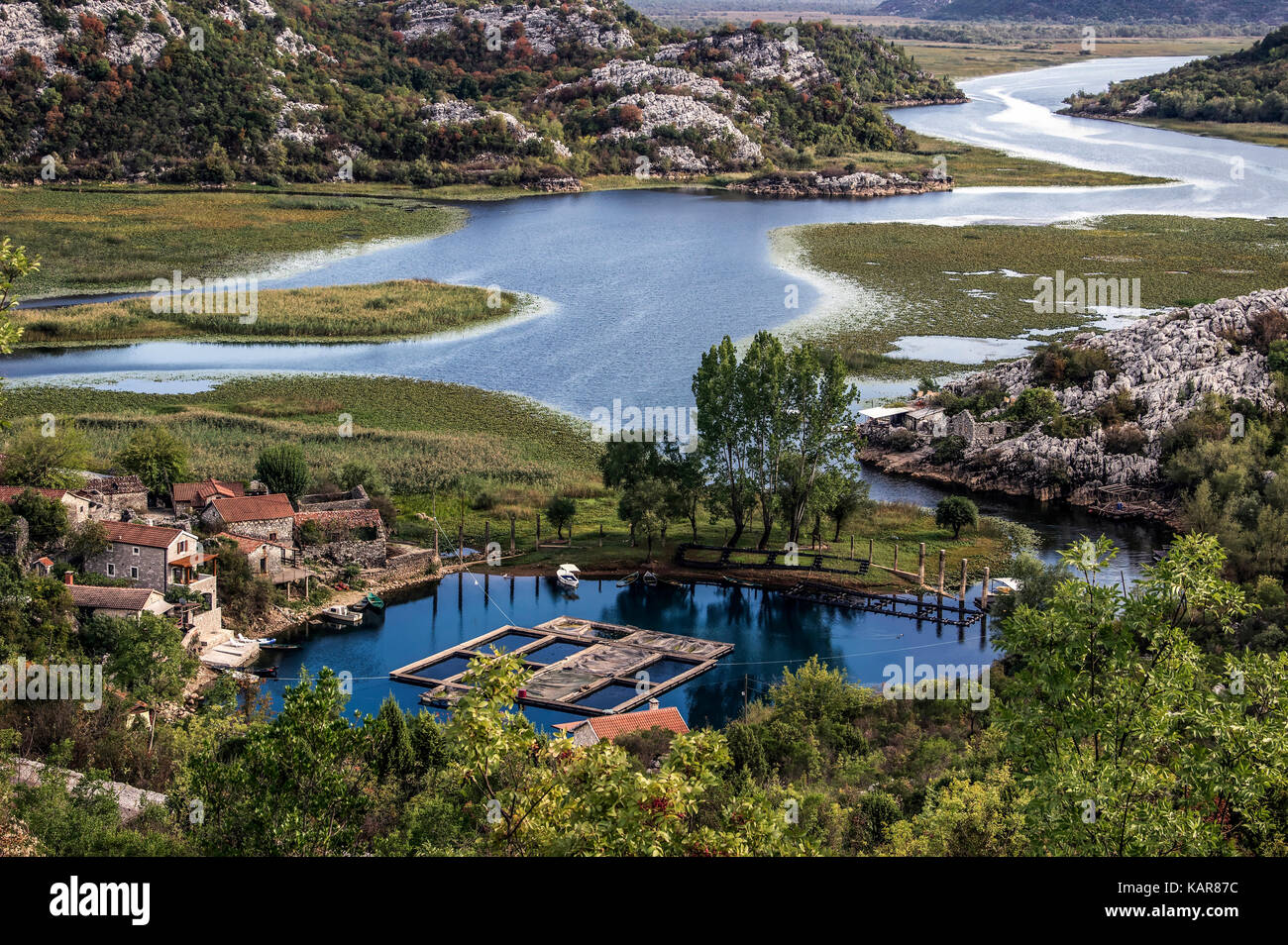 Montenegro - Dorf Karuc in einer der Lagunen von Skadar Lake entfernt Stockfoto