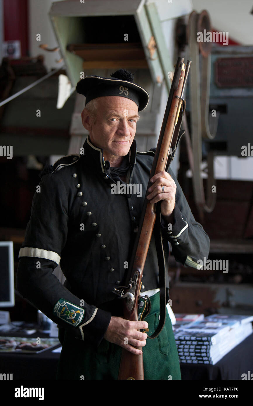 Jason salkey, Stern von 90 s historisches Drama Serie Sharpe, bezahlt seine eigenen Hommage an den Erfolg der britischen TV-Show während der napoleonischen Kriege. Stockfoto