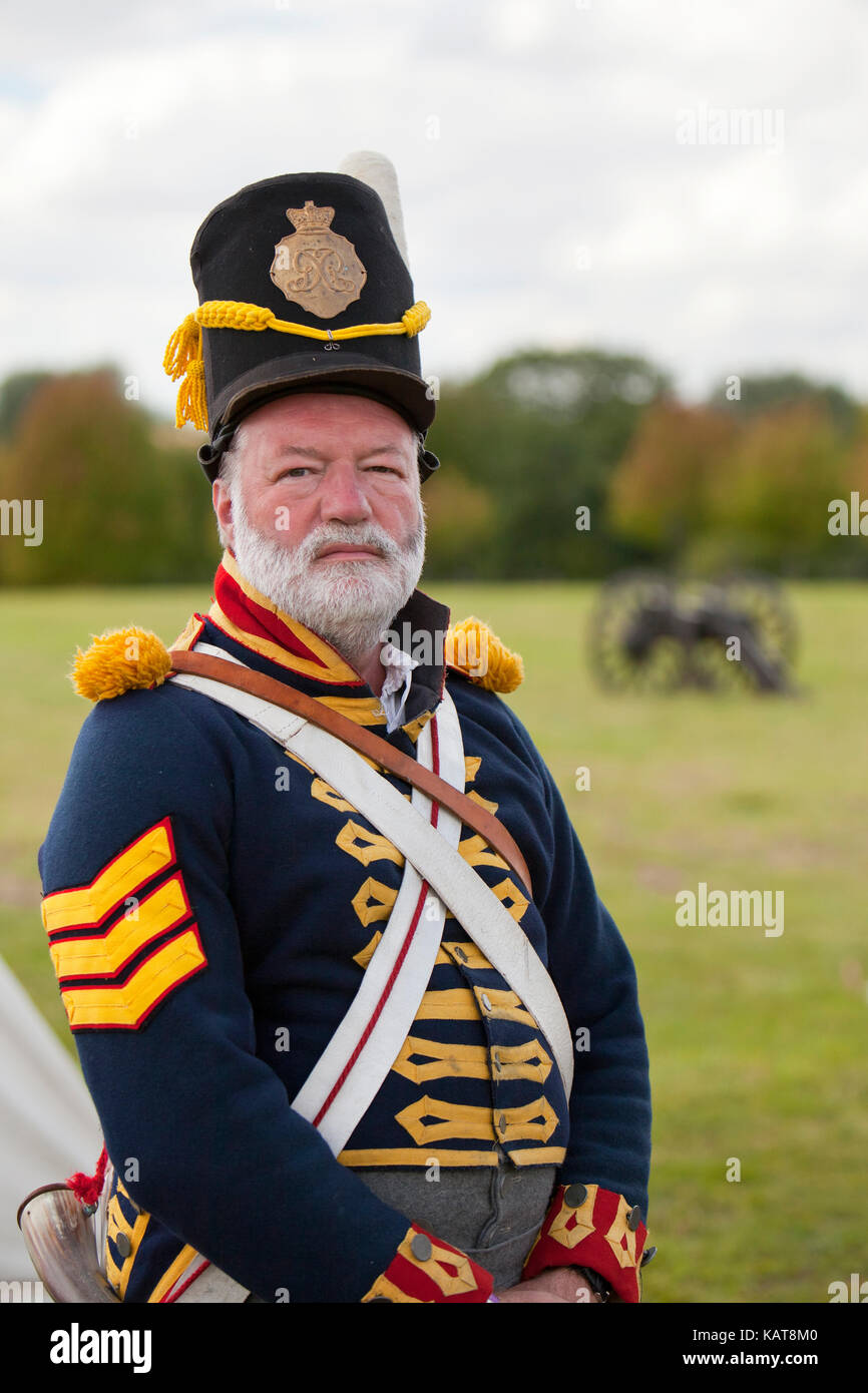 Stephen Hirst, Napoleonischen re-Enactor mit den Kings German Legion Artillerie, an der East Anglia Lebendige Geschichte Fayre, bewirtet durch das Museum der East Anglian Stockfoto