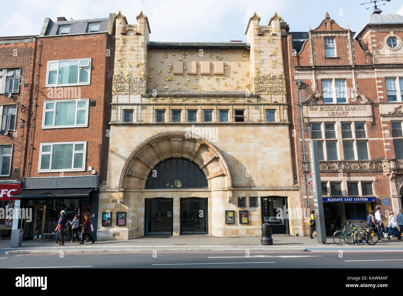 Der Whitechapel Art Gallery in Whitechapel High Street im Londoner Stadtteil Tower Hamlets, UK. Stockfoto