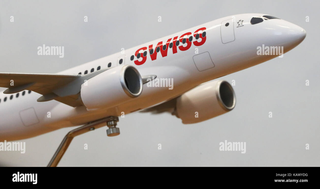 Ein Modell der Bombardier C-Serie Jet im Werk des Unternehmens in Belfast. Stockfoto