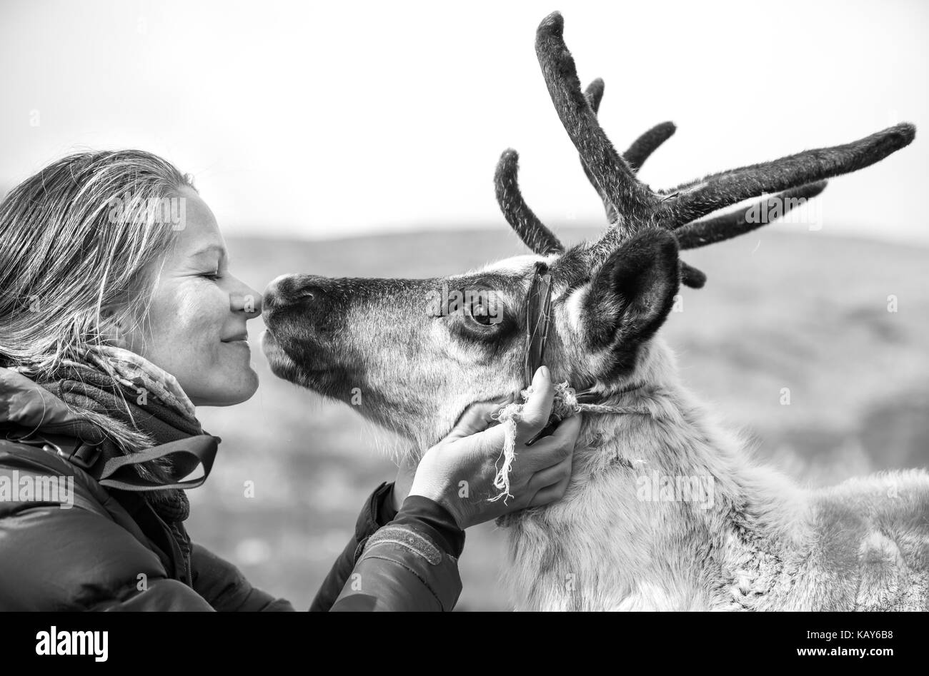 Susses Tierbaby Schwarzweiss Stockfotos Und Bilder Alamy