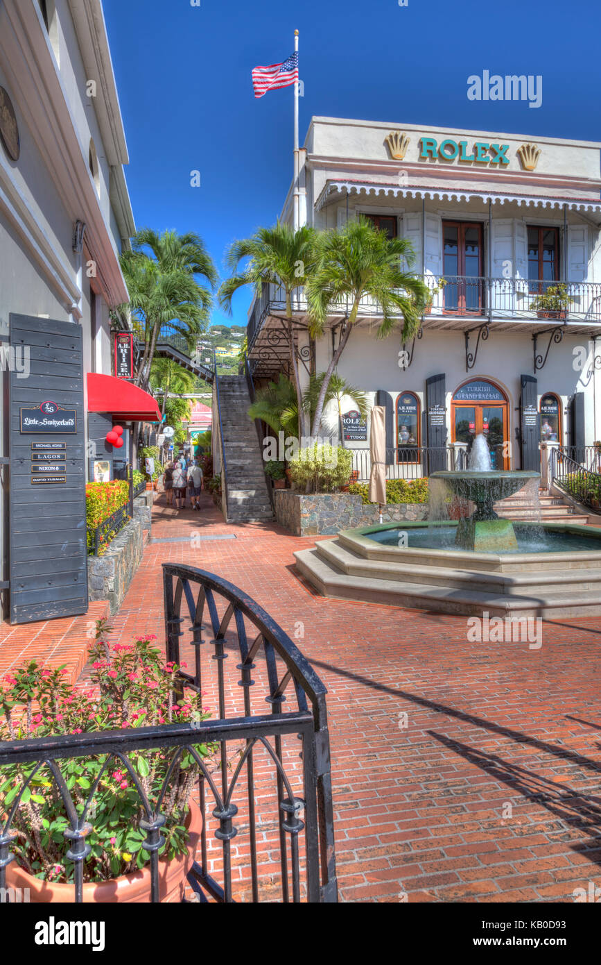 Charlotte Amalie, St. Thomas, U.S. Virgin Islands. Street Scene, A.H. Riise Mall. Stockfoto