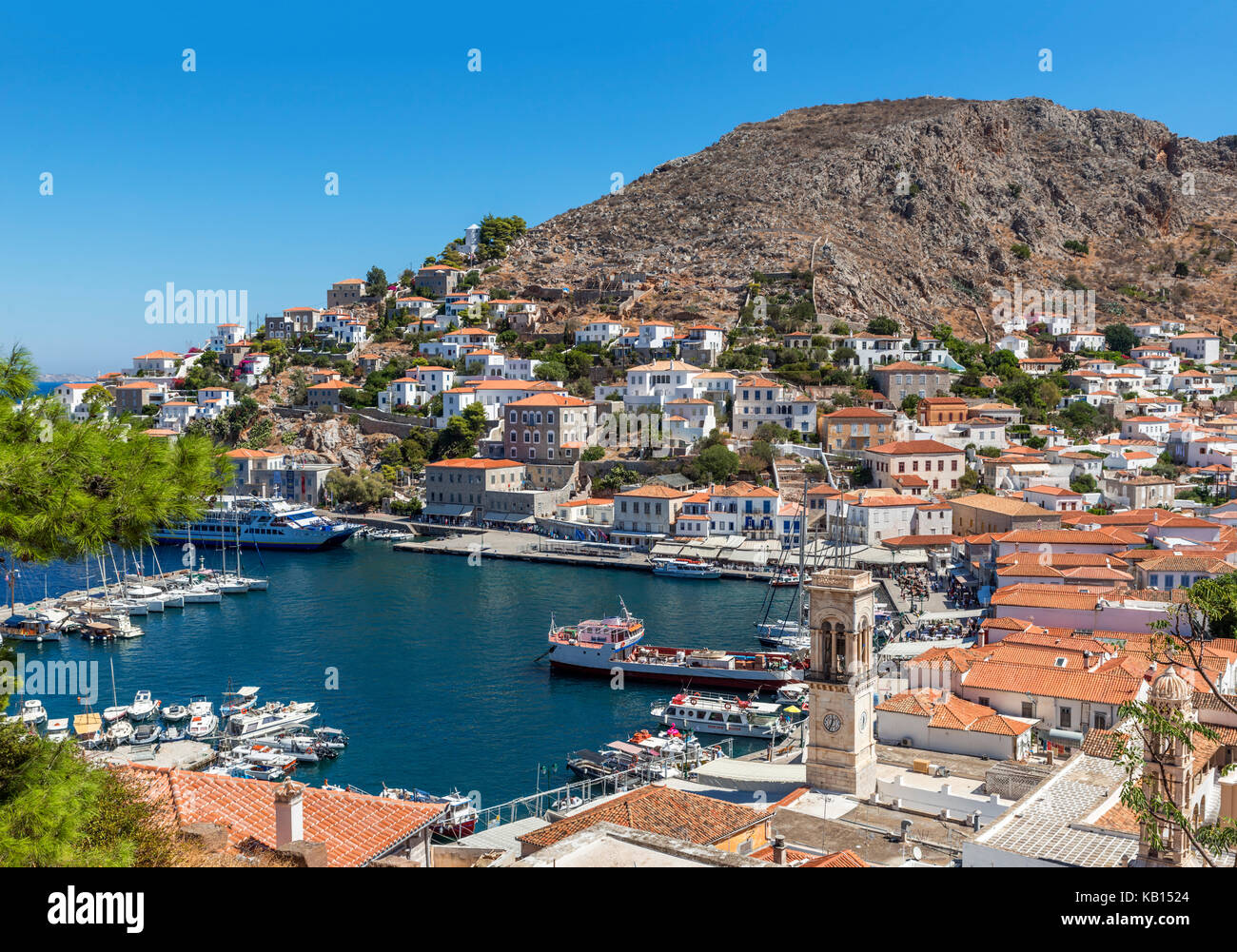Hilltop Blick über den Hafen von Hydra, Griechenland, Saronische Inseln Stockfoto
