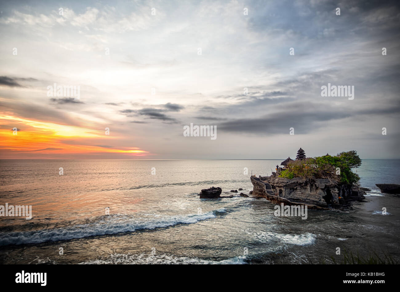 Welt berühmten Tanah Lot - oder Tempel der Land im Meer, Bali Stockfoto